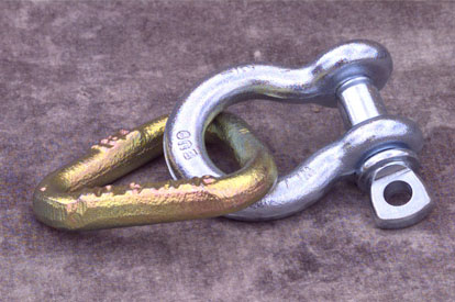 1/2” Screw Pin Shackle w/Triangle