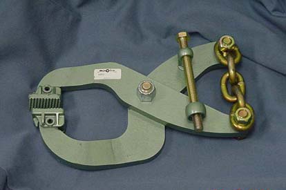 Large Tong Type Clamp